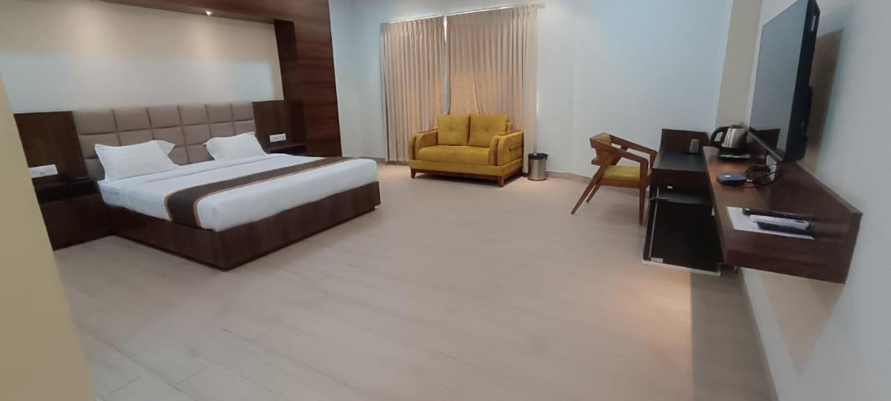 Unnati Stay Inn Vijayapura Bijāpur Exterior foto