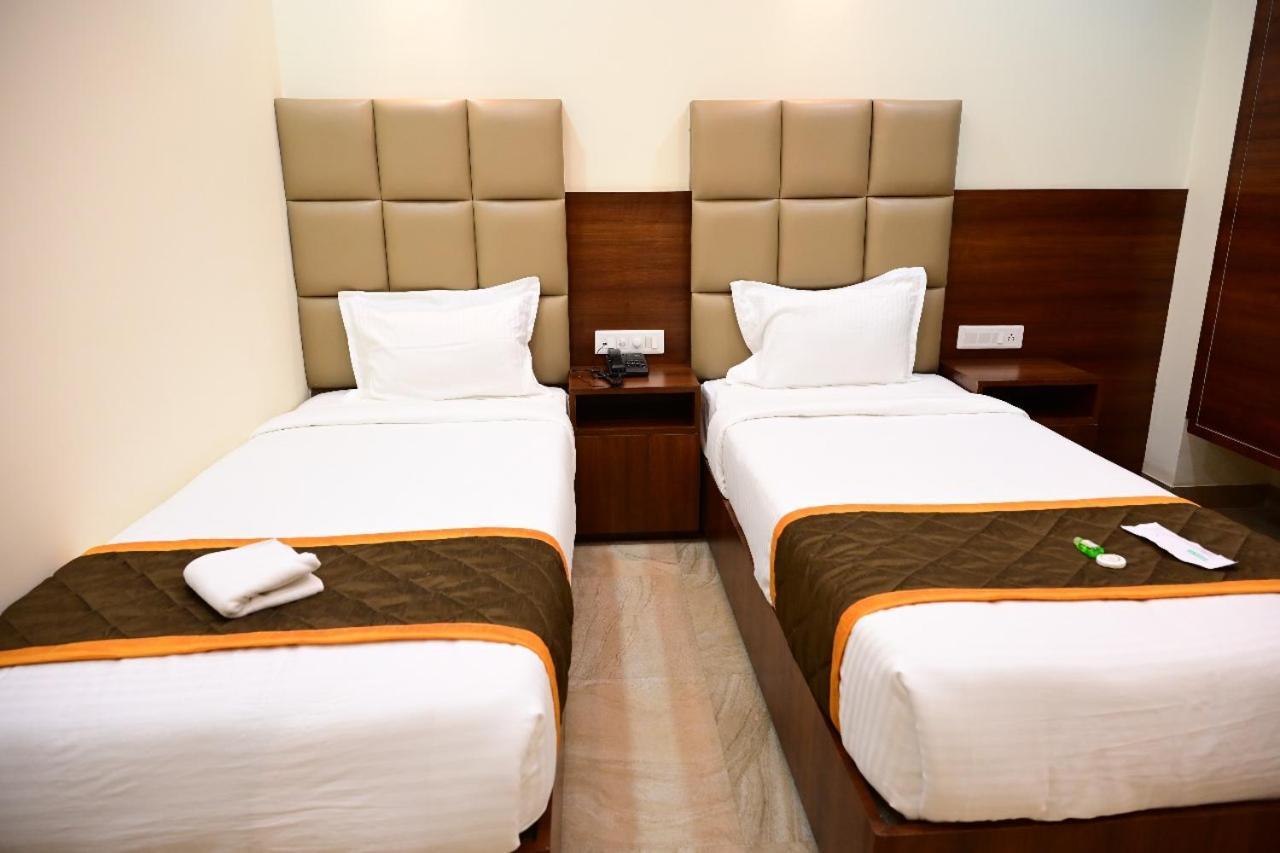 Unnati Stay Inn Vijayapura Bijāpur Exterior foto