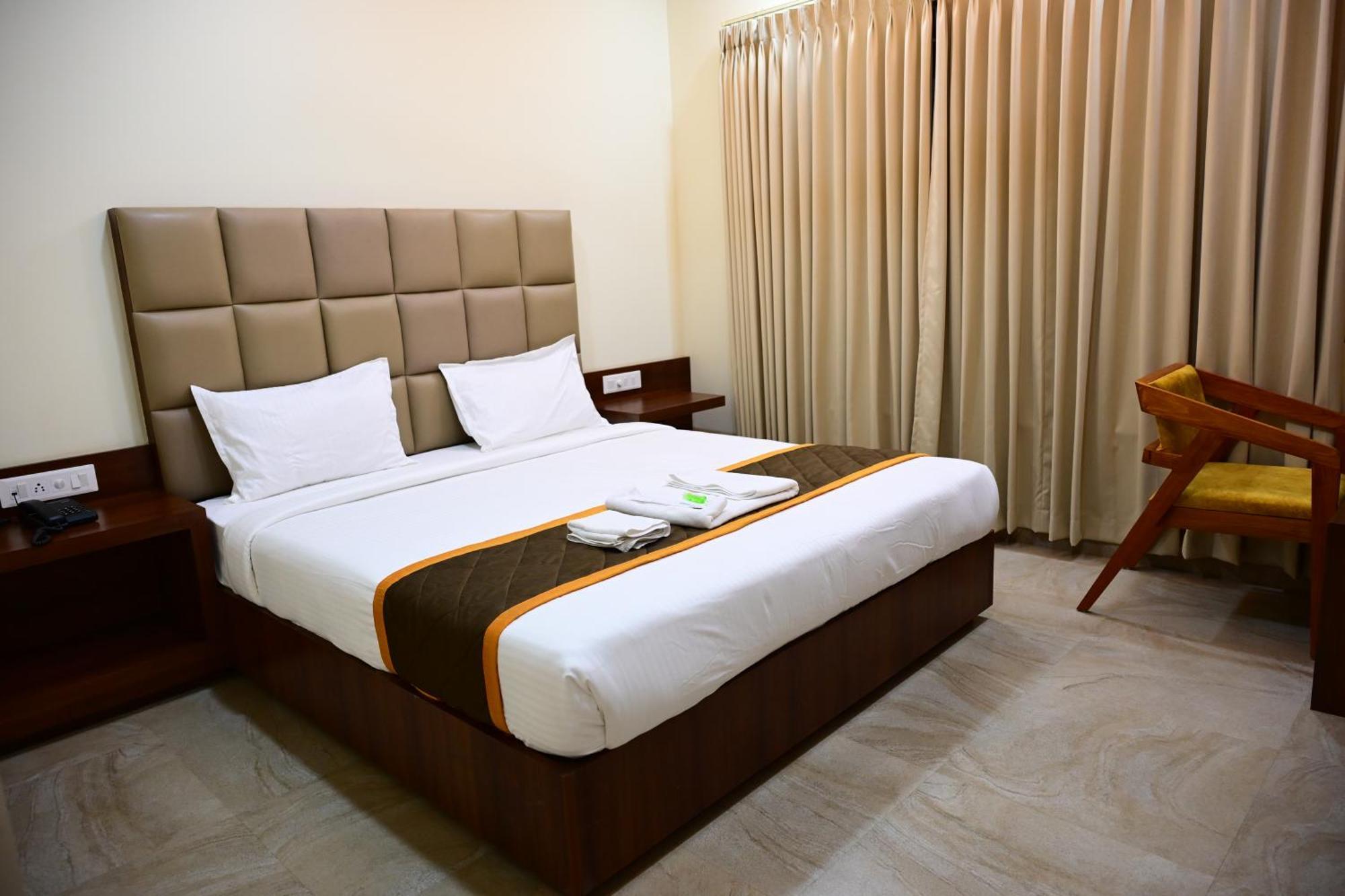 Unnati Stay Inn Vijayapura Bijāpur Exterior foto